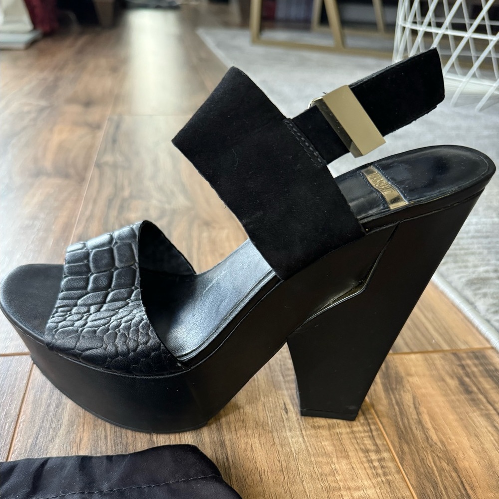 Marciano, 5 inch black leather platform heel/wedge combination, size 9